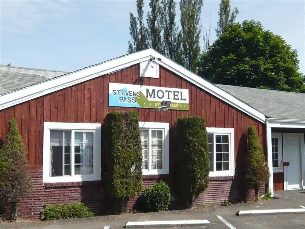Stevens Pass Motel Gold Bar エクステリア 写真